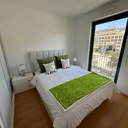 Apartamento 2 Quartos Vista Do Castelo De Sao Jorge Lisbon Exterior photo