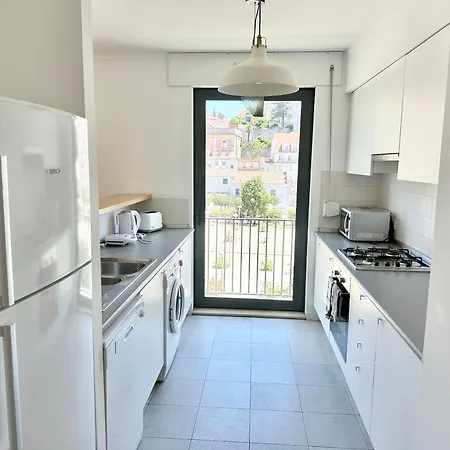 Apartamento 2 Quartos Vista Do Castelo De Sao Jorge Lisbon Exterior photo