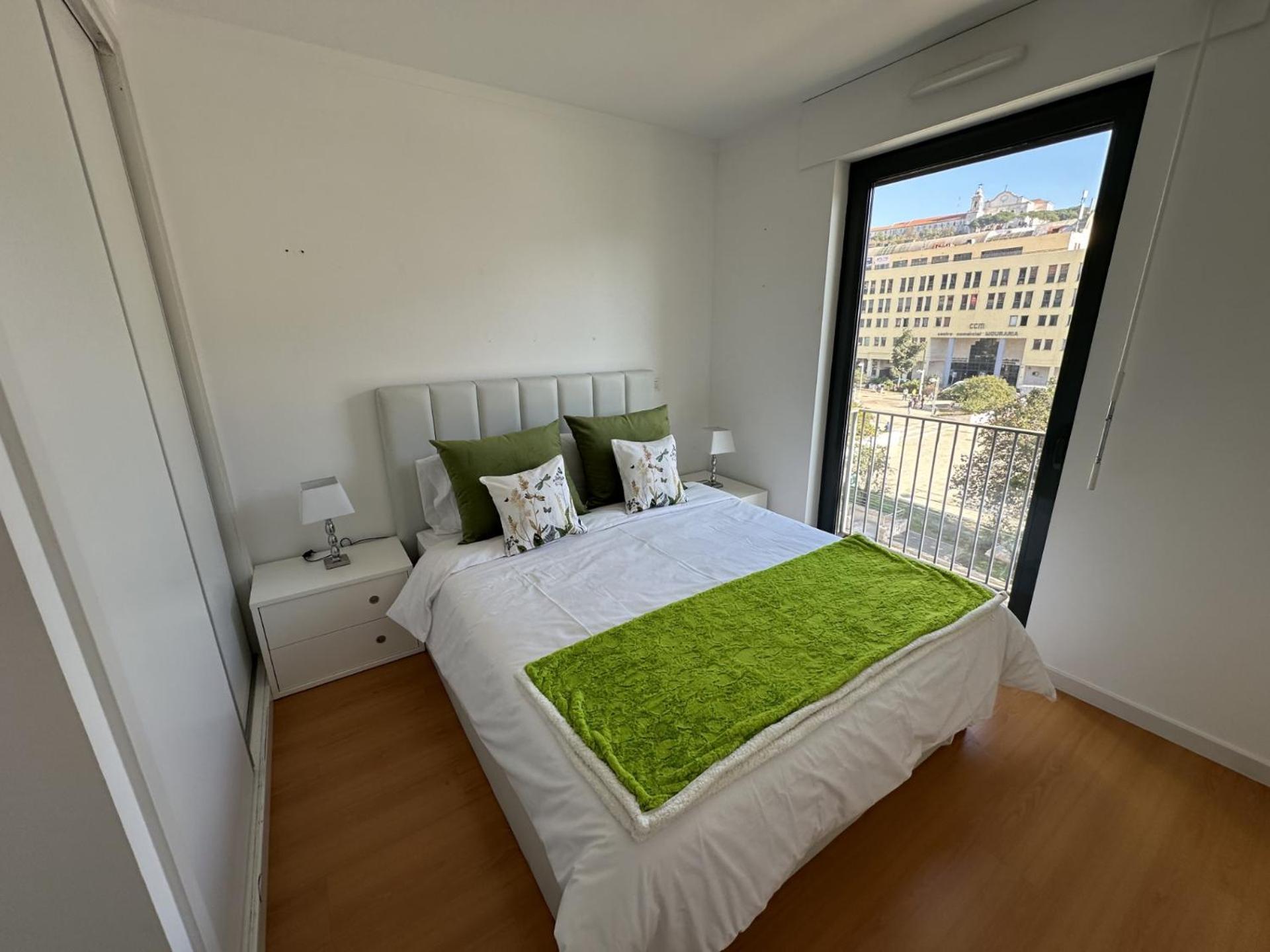 Apartment 2 Quartos Vista Do Castelo De Sao Jorge Lisbon